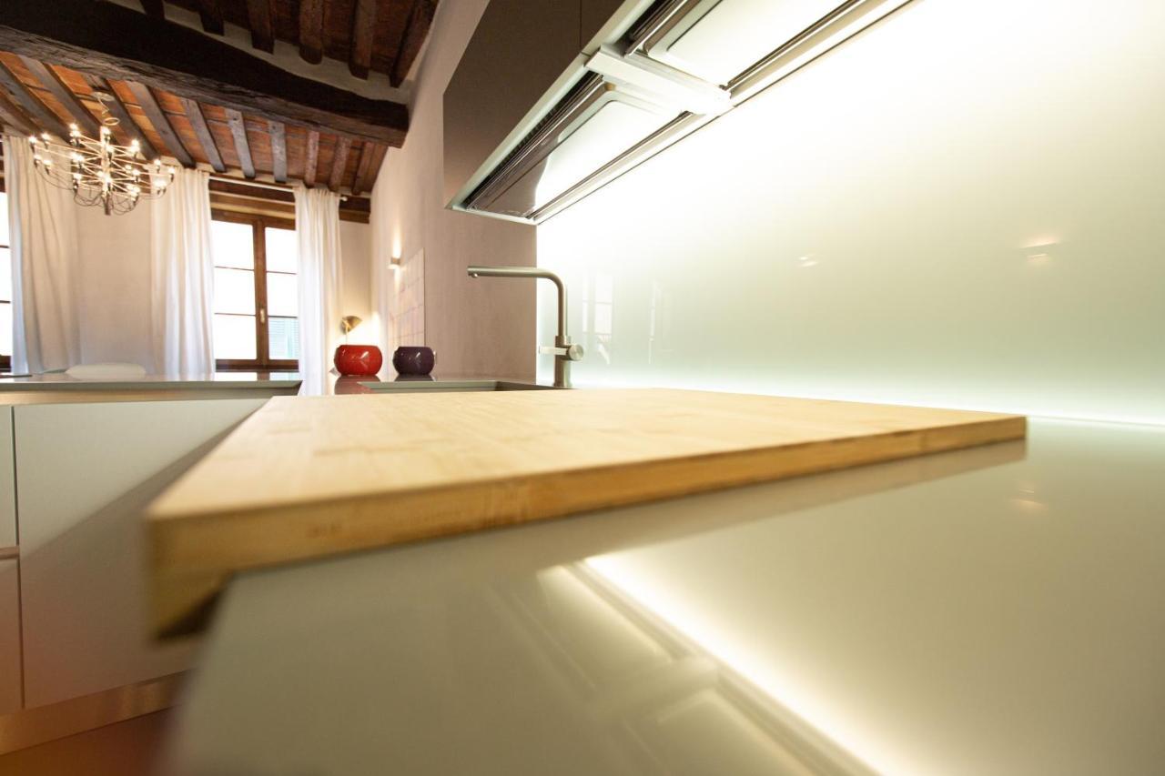 La Corticella Luxury Suite, With Terrace Lucca Bagian luar foto