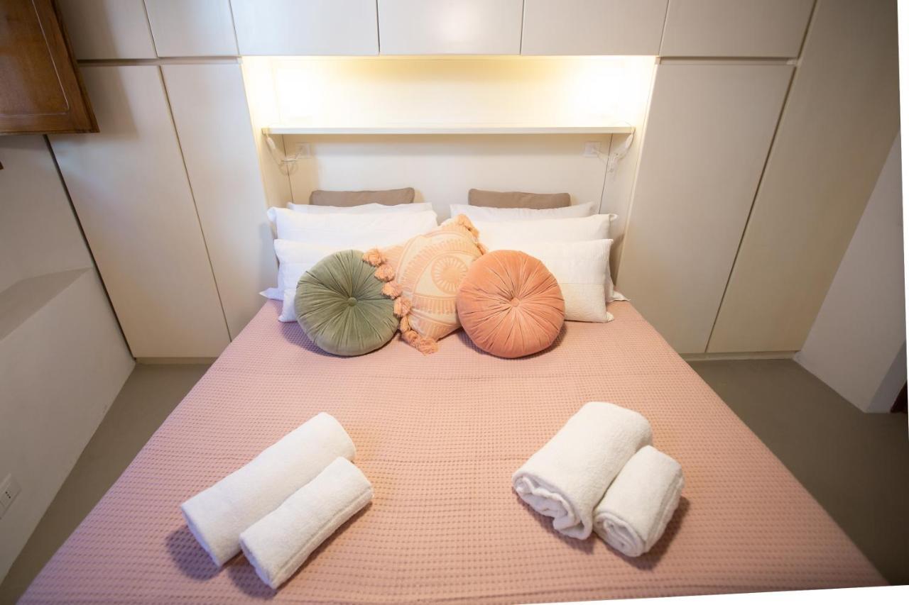 La Corticella Luxury Suite, With Terrace Lucca Bagian luar foto