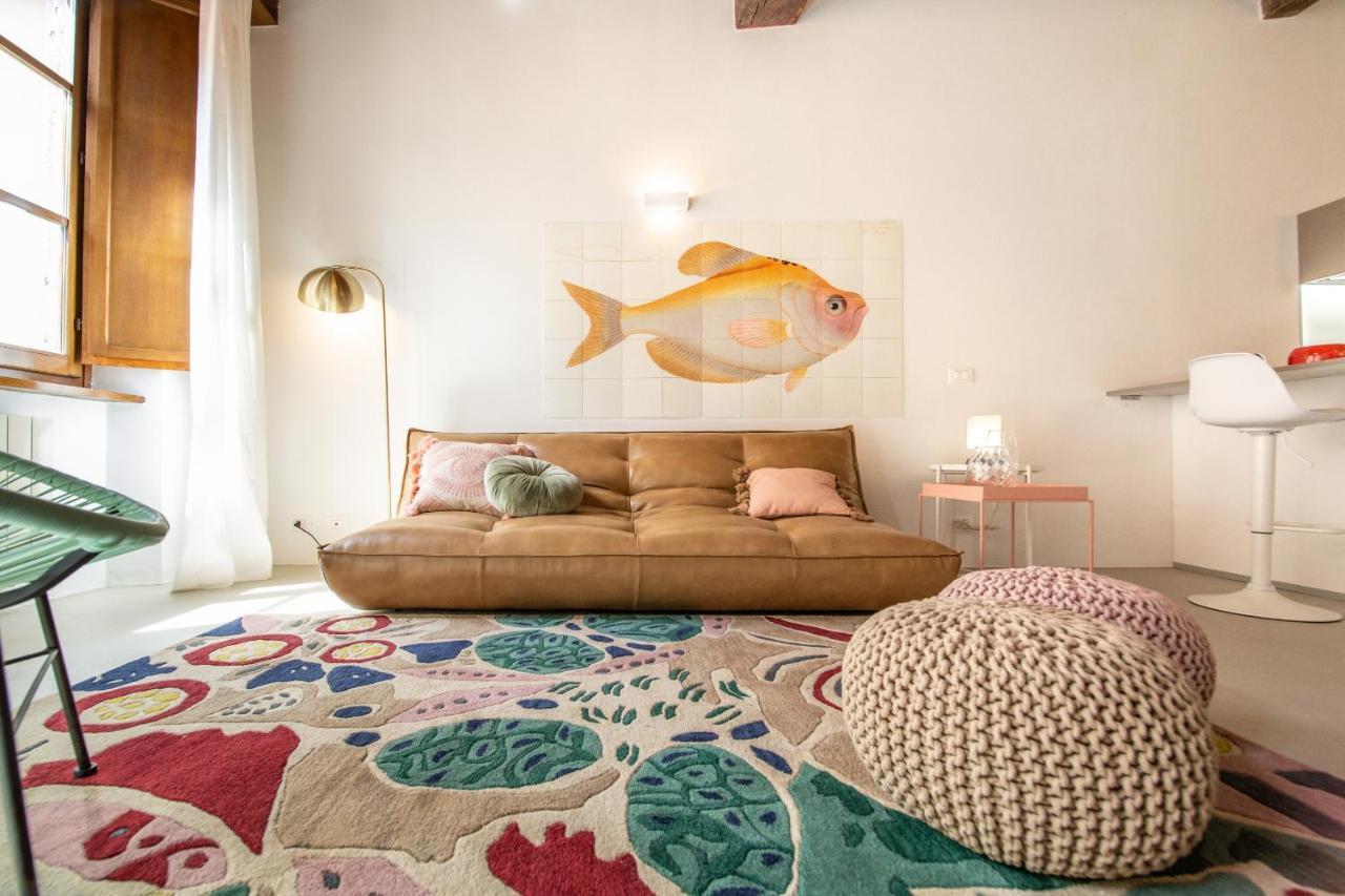 La Corticella Luxury Suite, With Terrace Lucca Bagian luar foto