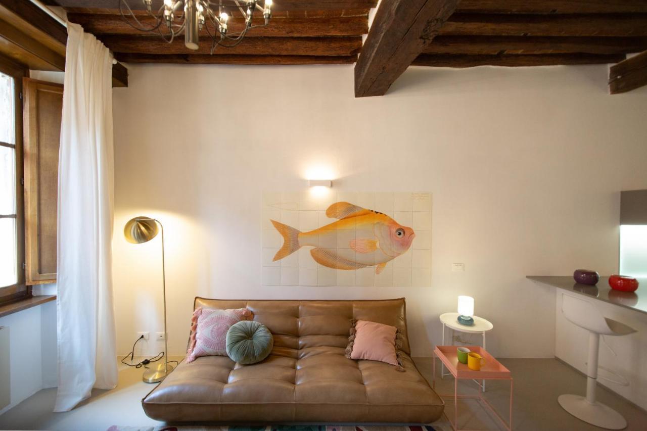 La Corticella Luxury Suite, With Terrace Lucca Bagian luar foto