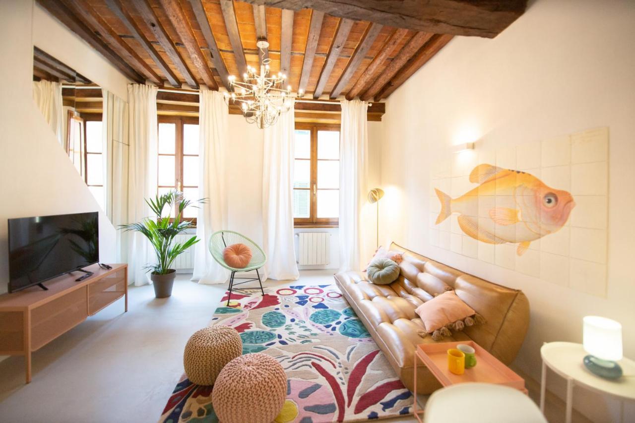 La Corticella Luxury Suite, With Terrace Lucca Bagian luar foto