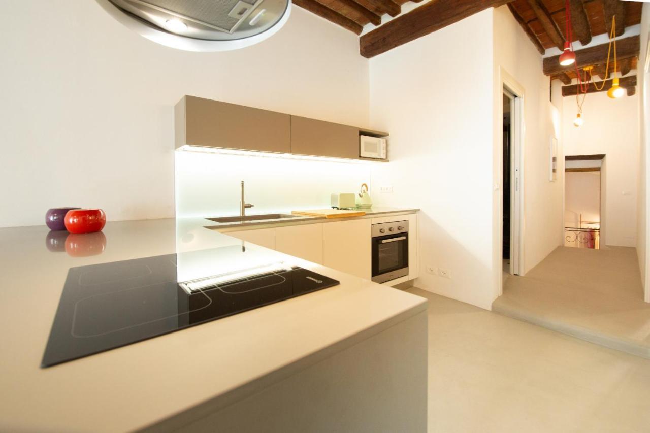 La Corticella Luxury Suite, With Terrace Lucca Bagian luar foto