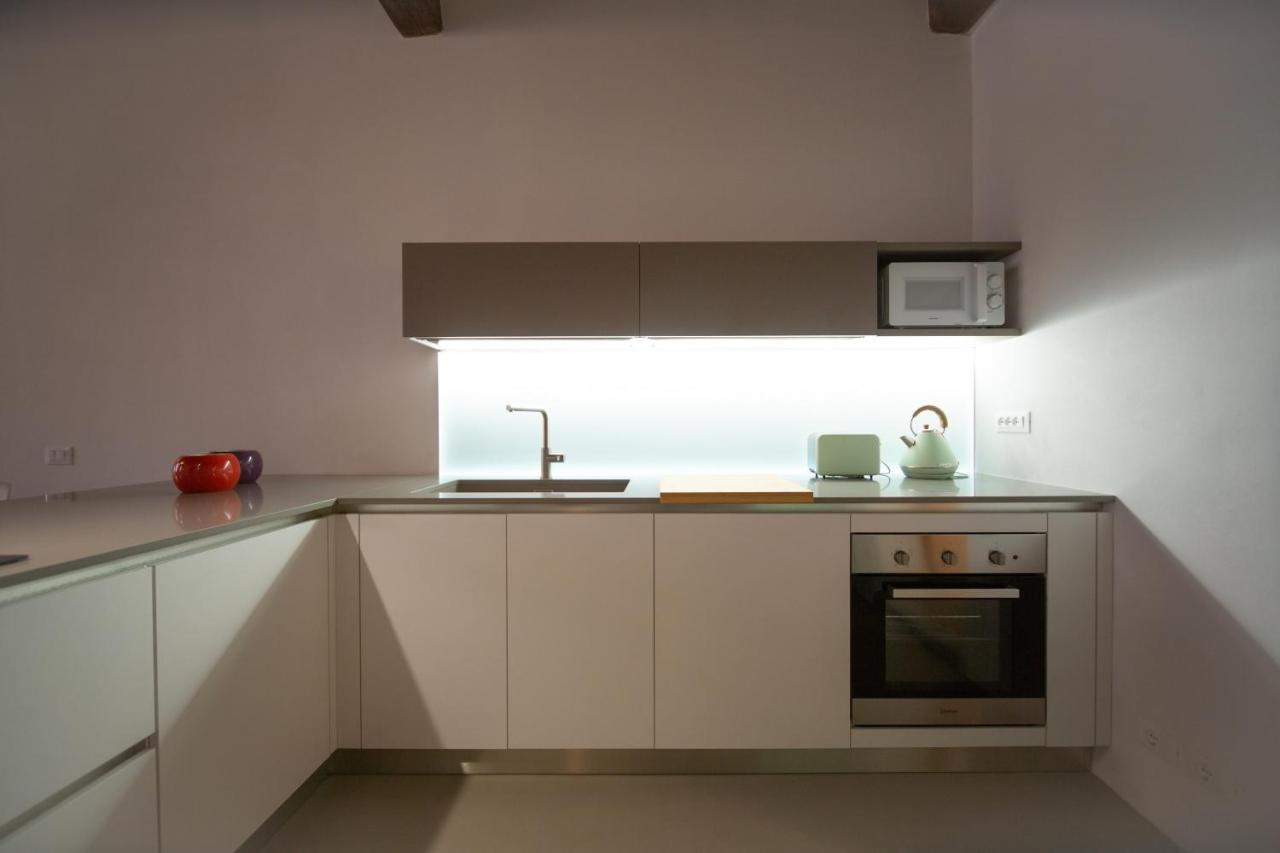 La Corticella Luxury Suite, With Terrace Lucca Bagian luar foto