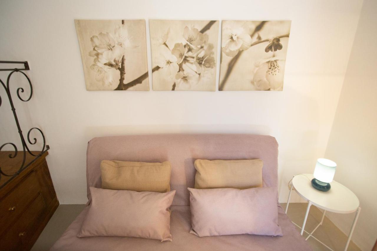 La Corticella Luxury Suite, With Terrace Lucca Bagian luar foto
