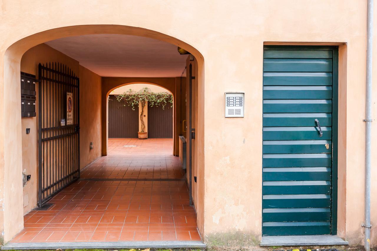 La Corticella Luxury Suite, With Terrace Lucca Bagian luar foto